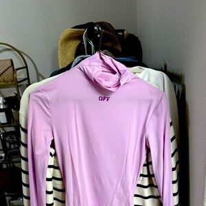 OFF- WHITE FITTED TOP